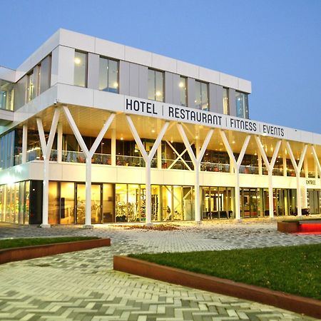 Fletcher Hotel-Restaurant Oss Exteriör bild